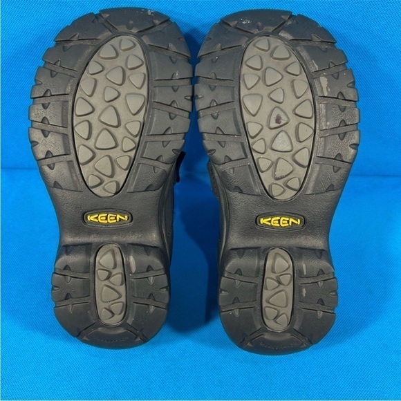 KEEN Women's Kaci Full-Grain Slip-on Casual Shoe Size 7 - Picture 8 of 11